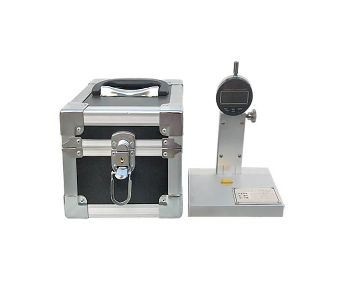 LHBH-950   標(biāo)線厚度測(cè)定儀